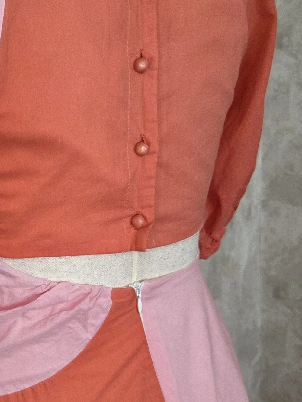 Colorblock Cutout Midi Dress Pink Coral Puff Sleeve Boutique LA Jolie NWOT - Picture 8 of 13